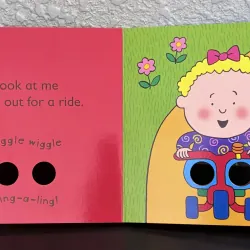 Board book tương tác - Look at me 970966