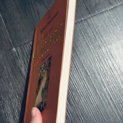 Tiểu thư Victoria - Knut Hamsun 689612