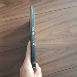 Hoa tulip đen 758513