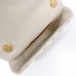 【新品】Celine 111272EZ9 Túi đeo vai 613006