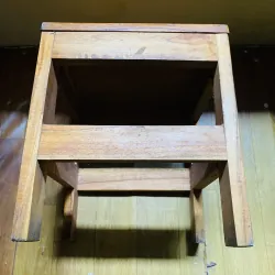 Ghế đôn gỗ vuông chắc chắn, dùng decor hoặc quán xá 1031891