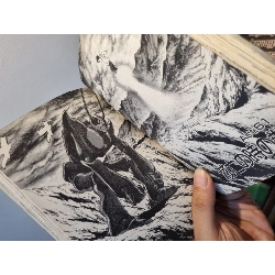 Sách tiếng Nhật 119 : Manga Pluto - Naoki Urasawa x Osamu Tezuka (volume 2-8) 193246