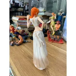 Mô hình để bàn Anime 716167