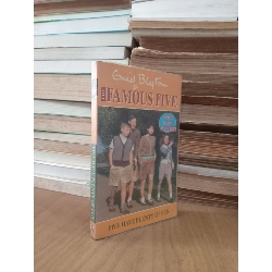 Famous five: Five have plenty of fun - Enid Blyton