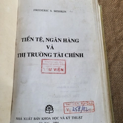 Tiền tệ Ngân hàng và thị trường tài chính_ Frederic Stanley "Rick" Mishkin 328071