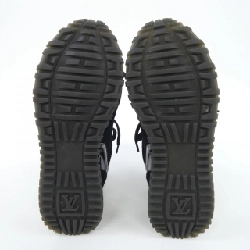 Giày sneaker dòng Runaway của Louis Vuitton 658731