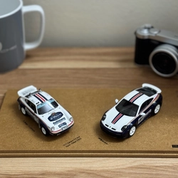 Mô hình xe Porsche 911 Dakar Rally Rothmans chính hãng 537211