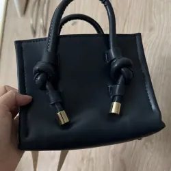 Túi Zara Knotted Mini city Bag 1010143