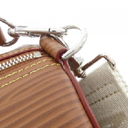 Túi đeo vai Louis Vuitton Epi XL Soft Polochon M23092 608953