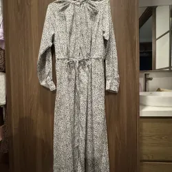 Đàm dài nữ thương hiệu Uniqlo và Pumkin 797928