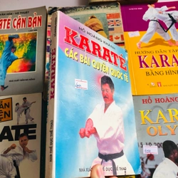 📚 SÁCH VỀ KARATE  🥋