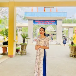 Áo dài eo 72-74. Mẫu cao 158cm 799314