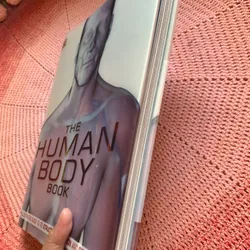The Human Body Book: An Illustrated Guide to Its Structure, Function and Disorders. 646342