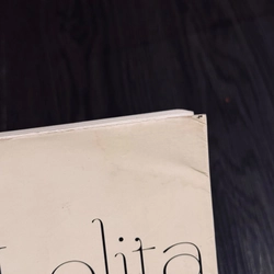 Lolita (bản in bìa đầu) 508229