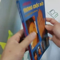 Những Bí Ẩn Trong Cuộc Đời Qua Khuôn Mặt & Bàn Tay - Khánh Vân - Mai Hoàng 776160