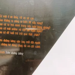 Trên Đường Băng  754086