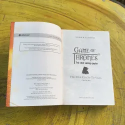 GAME OF THRONES (2a, 2b) - GEORGE R.R. MARTIN- HẬU DUỆ CỦA SƯ TỬ VÀNG &  BẢY PHỤ QUỐC  782465