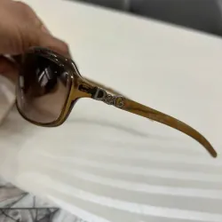 kính hiệu D&G 933410