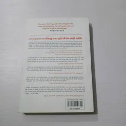 Đừng bao giờ đi ăn một mình - Nhiều tác giá 726660