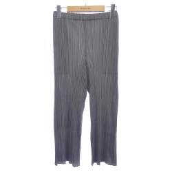 Quần Pleats Please