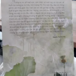 Tác phẩm "Huế, xin đi từ thơ ấu" của nhà báo Hoàng Thị Thọ 997417