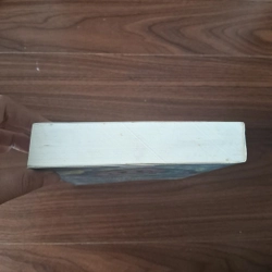 Người đến từ bóng tối  525695