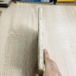 NỮ SINH ( Nguyễn Nhật Ánh) 928942