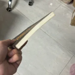 Những ngọn nến cháy tàn (như mới)  1025996