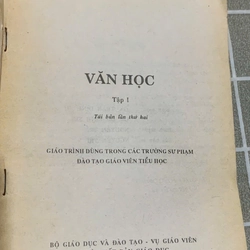 Văn học GIÁO TRÌNH DÙNG TRONG CÁC TRƯỜNG SƯ PHẠM ĐÀO TẠO GIÁO VIÊN TIỂU HỌC 545426