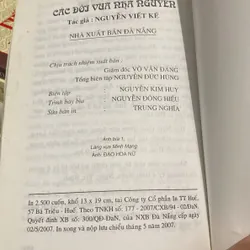 KỂ CHUYỆN CÁC ĐỜI VUA NHÀ NGUYỄN (XB 2007) 707997