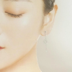 K18WG Bông tai - Hàng hiệu Authentic 870124