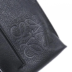 Túi đeo chéo thương hiệu Loewe Vertical T Pocket C500P02X02 - Hàng hiệu Authentic 764067