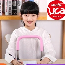 Giá Đỡ Chống Gù giúp bé ngồi viết thẳng lưng