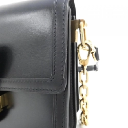 Túi xách vai Louis Vuitton Dauphine MM M55821 609930