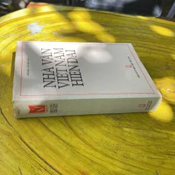 NHÀ VĂN VIỆT NAM HIỆN ĐẠI BÌA CỨNG - HỘI NHÀ VĂN VIỆT NAM(1) 735852