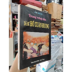 Trong rừng nho: dã sử Hồ Xuân Hương - Ngô Tất Tố