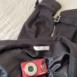 Áo dạ dài JM sz M màu đen mới mặc được vài lần