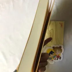 Sách cũ, bị rách bìa trước, bị dán sticker Tui Ship Đối Thủ X Tui - PEPA 991966