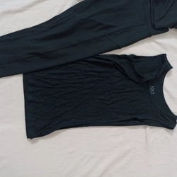 Một bộ tập yoga tặng kèm một áo và một quần khác 464132
