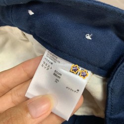 Quần Uniqlo ống suông size M đã qua sử dụng màu navy 98839