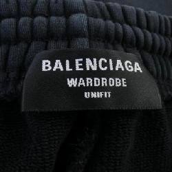 Quần short BALENCIAGA WARDROBE 674591 TMVF5 UNISEX - Hàng hiệu Chính hãng 890710