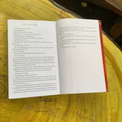 COMBO D.H. LAWRENCE: NGƯỜI TÌNH CỦA PHỤ NHÂN CHATTERLEY & NGƯỜI ĐÀN BÀ ĐANG YÊU 747342