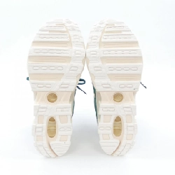 Giày thể thao ADIDAS - Hàng hiệu Authentic 905120