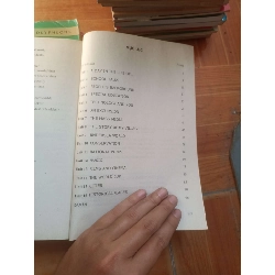 Bài tập tiếng anh 10 - Vân Vân 2014 (Giáo khoa) VAVO1304-AK3ST4 1012510