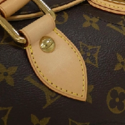 Túi xách vai Louis Vuitton Monogram Beverly GM M40120 611247