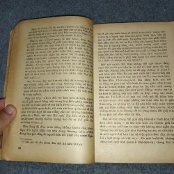 MƯỜI NGÀY RUNG CHUYỂN THẾ GIỚI 700690