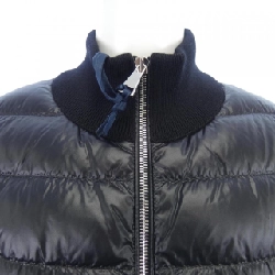 Moncler MONCLER 10939B00025 Áo khoác lông - Hàng hiệu Chính hãng 822965