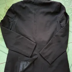 Áo Blazer/ áo vest nam nữ unisex màu đen size L còn tốt 999618