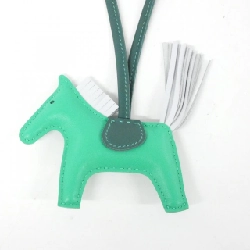 Túi charm Rodeo PM 064929CA của Hermès - Hàng hiệu chính hãng 773508