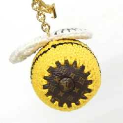 Túi charm Louis Vuitton Monogram Bee LV Croche M02585 - Hàng hiệu Chính hãng 808426